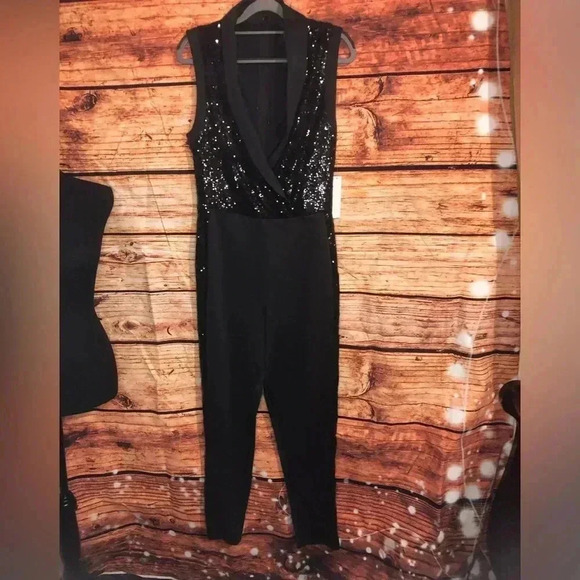 All Black Sequin sleeveless Tuxedo Jumpsuit size Large - Picture 2 of 16